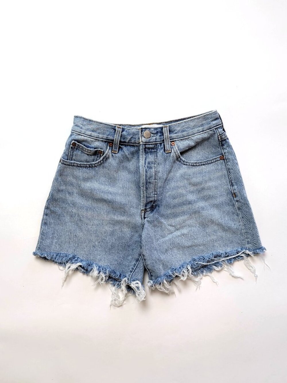 Aritzia Denim Forum The Ex-Boyfriend High Rise Denim Shorts Size 25